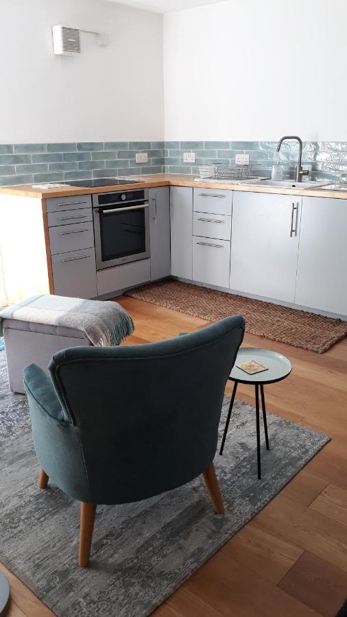 Self-Contained, Ground Floor Apartment With Parking And Patio Walmer Zewnętrze zdjęcie