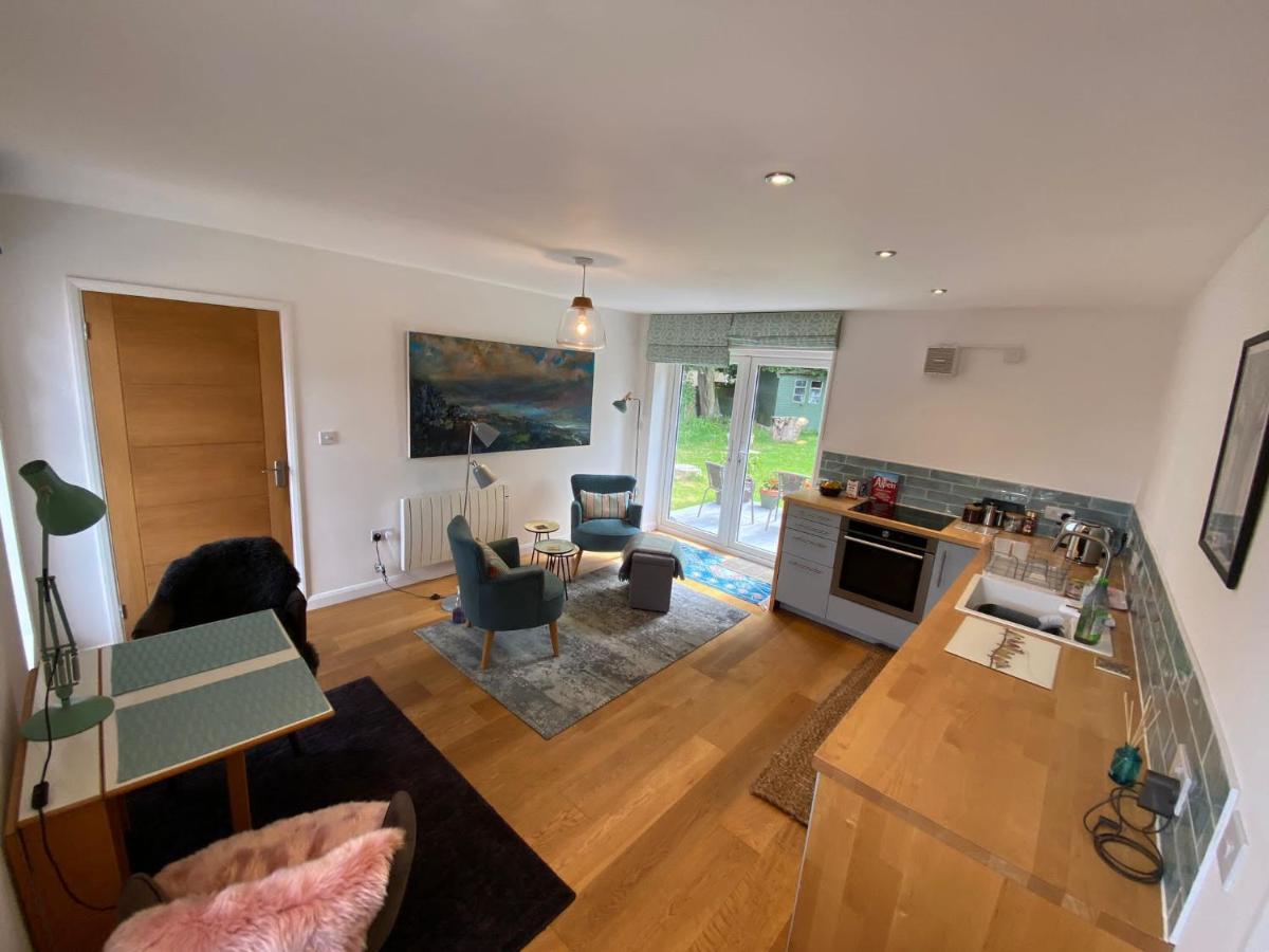 Self-Contained, Ground Floor Apartment With Parking And Patio Walmer Zewnętrze zdjęcie